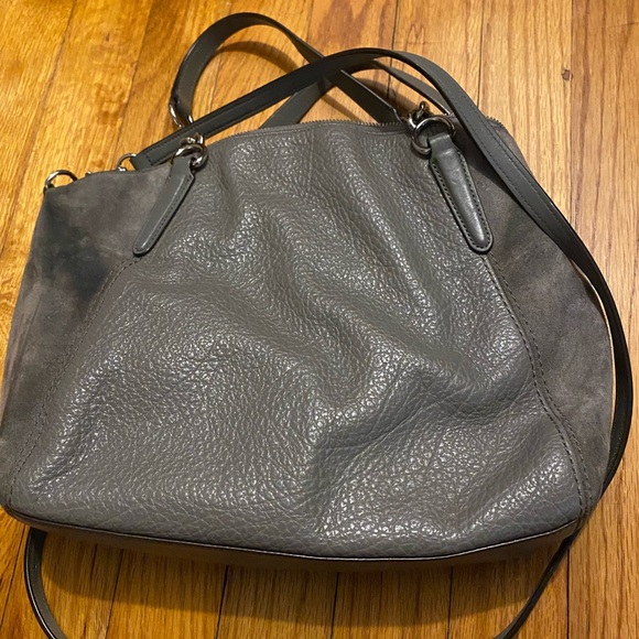 Dove grey purse - Picture 3 of 6
